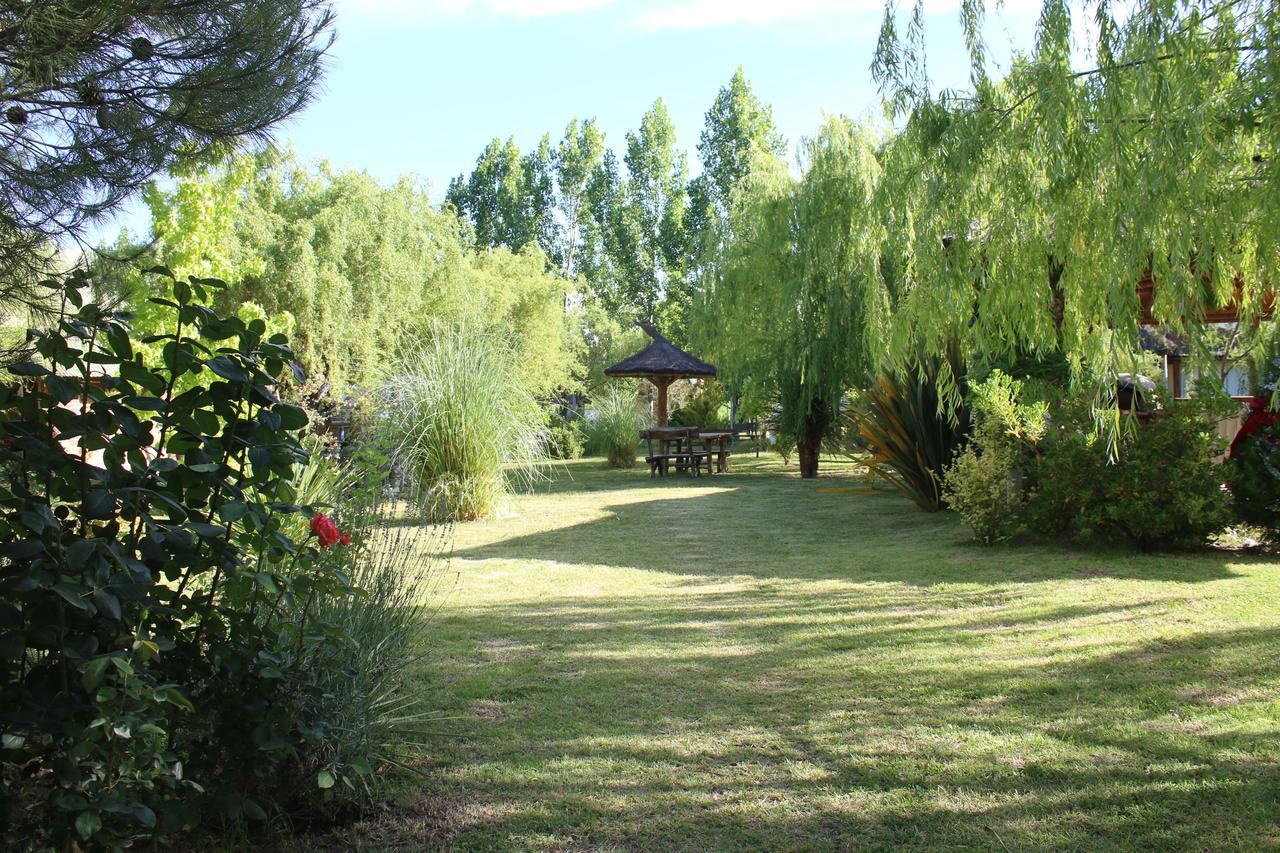 Cabanas El Pueblo Escondido Hotel San Rafael  Zewnętrze zdjęcie